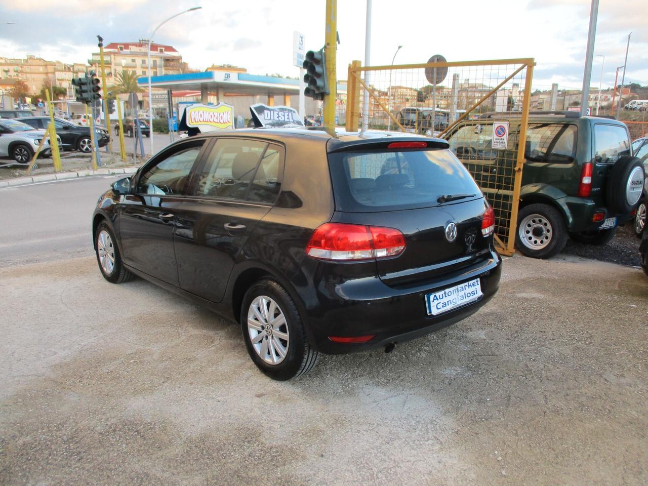 Volkswagen Golf 1.6 TDI 5p. MOLTO BELLA 2012
