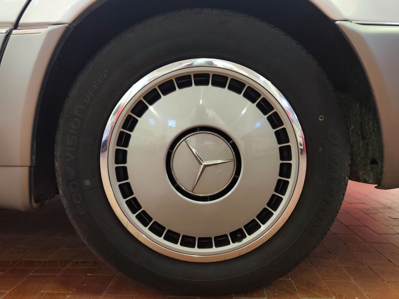 Mercedes-benz S 300 SE 3.2 cat