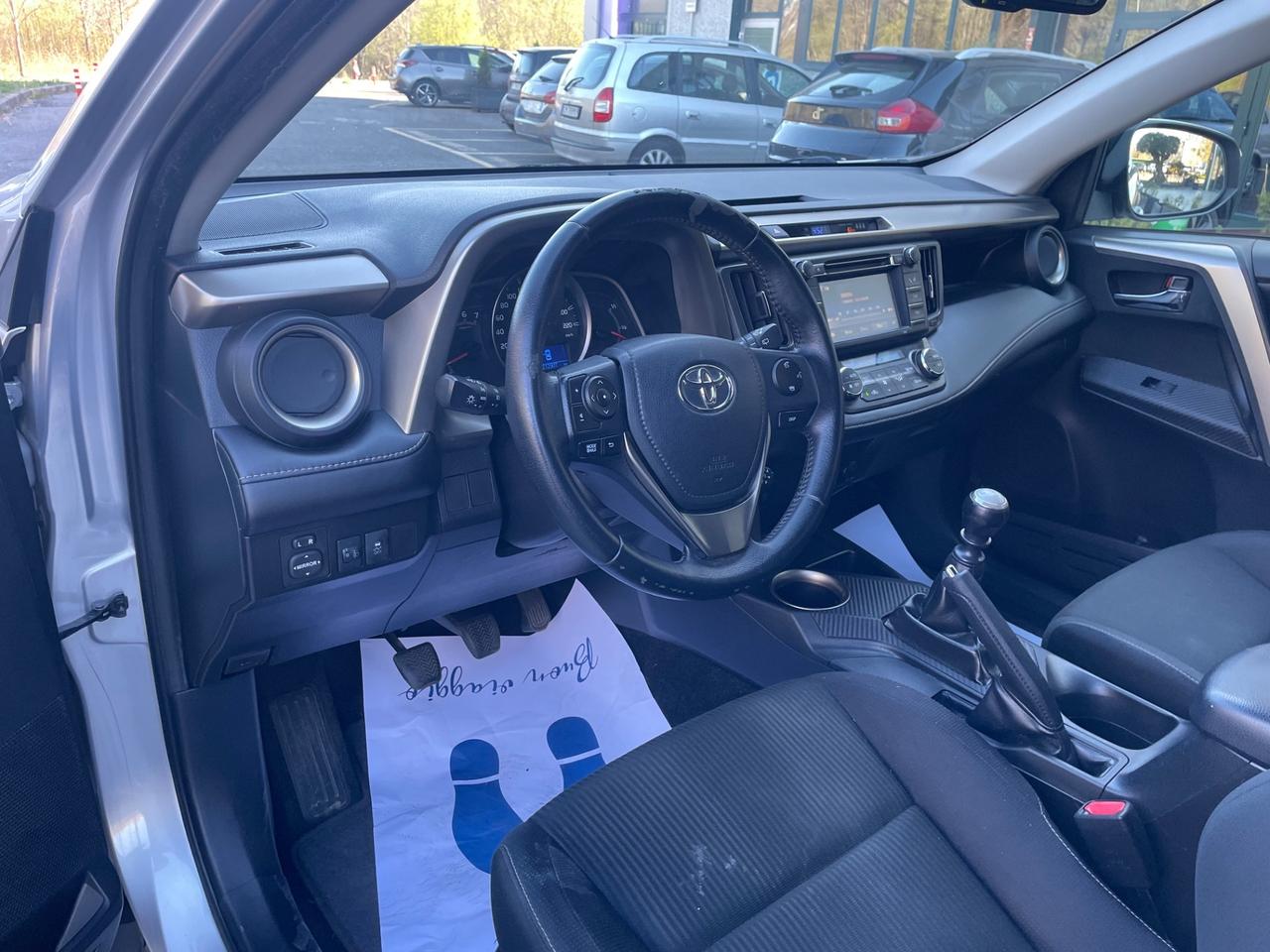 Toyota RAV 4 RAV4 2.0 D-4D 2WD*Neopatentati*Retrocamera