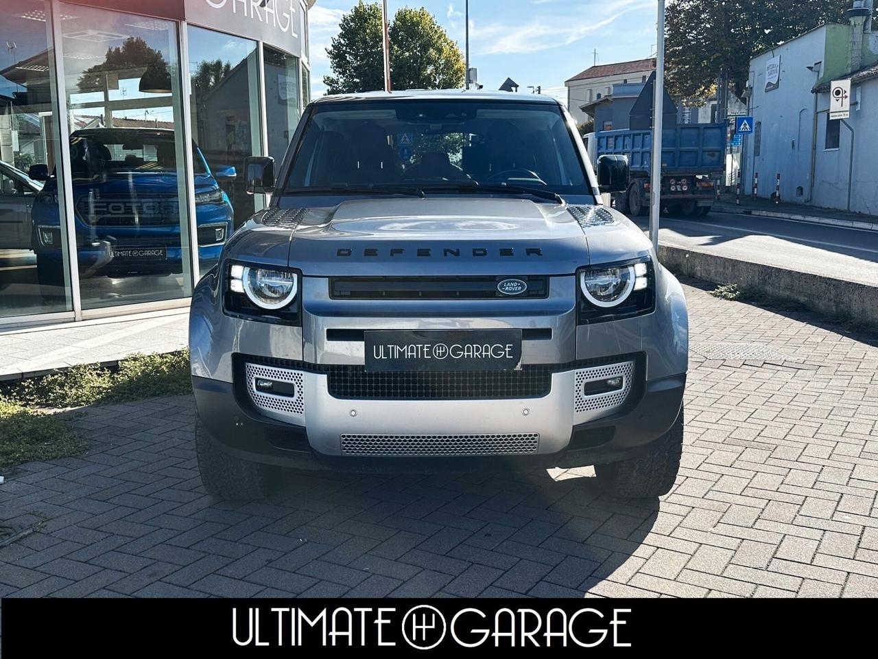 Land Rover Defender 110 2.0 SD4 240CV AWD Auto S *Book Service