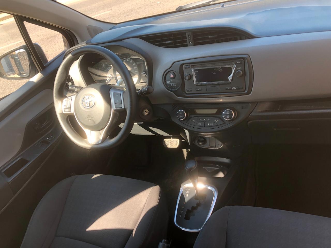 Toyota Yaris 1.5 Hybrid 5 porte Cool