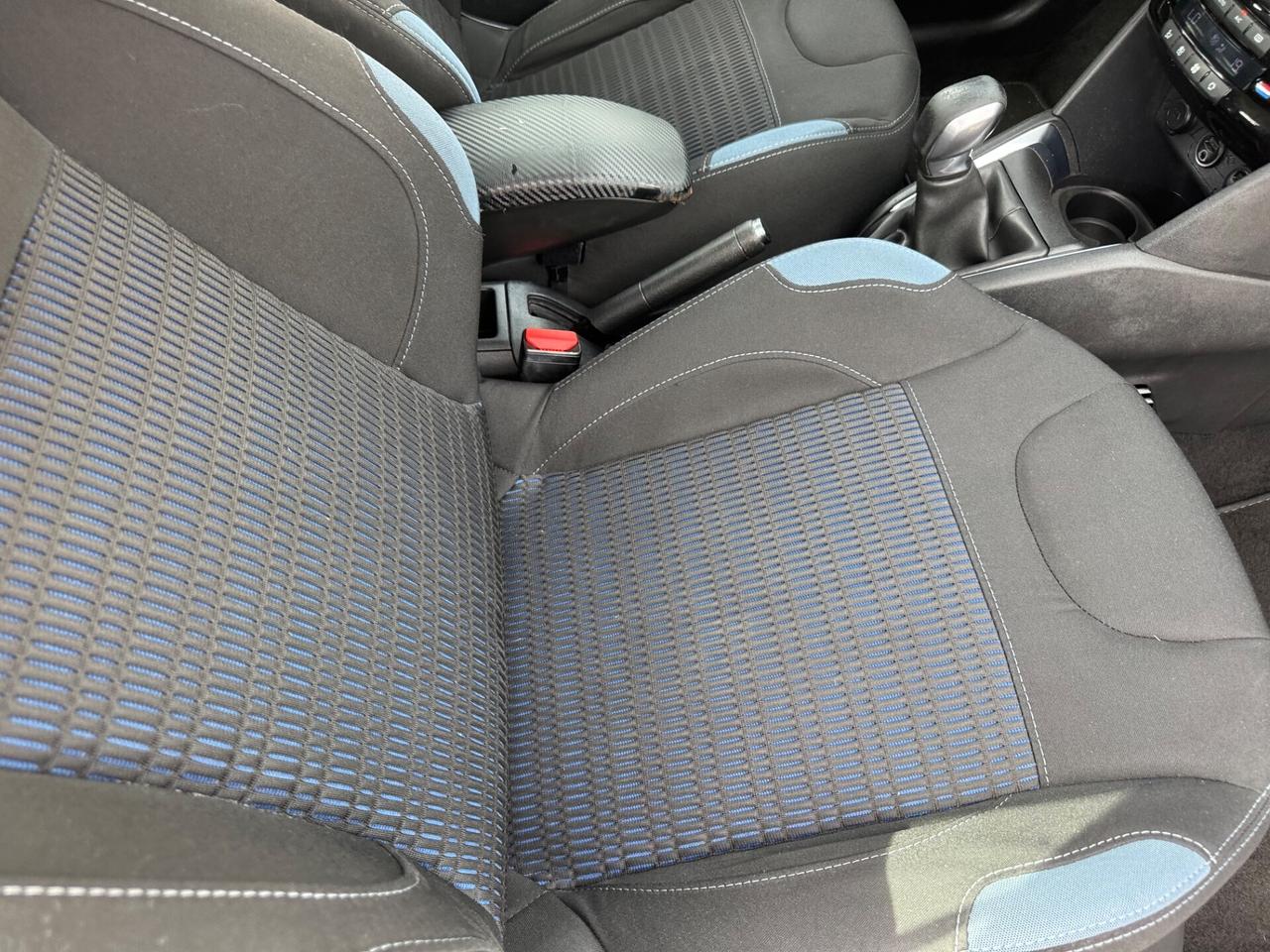 Peugeot 208 1.4 e-HDi 92 CV 5 porte neopatentati