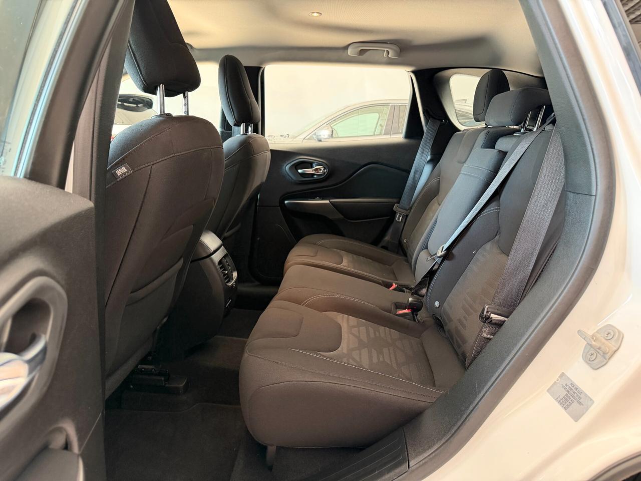 Jeep Cherokee 2.2 Mjt AWD Active Drive I Longitude 4X4 GANCIO TRAINO