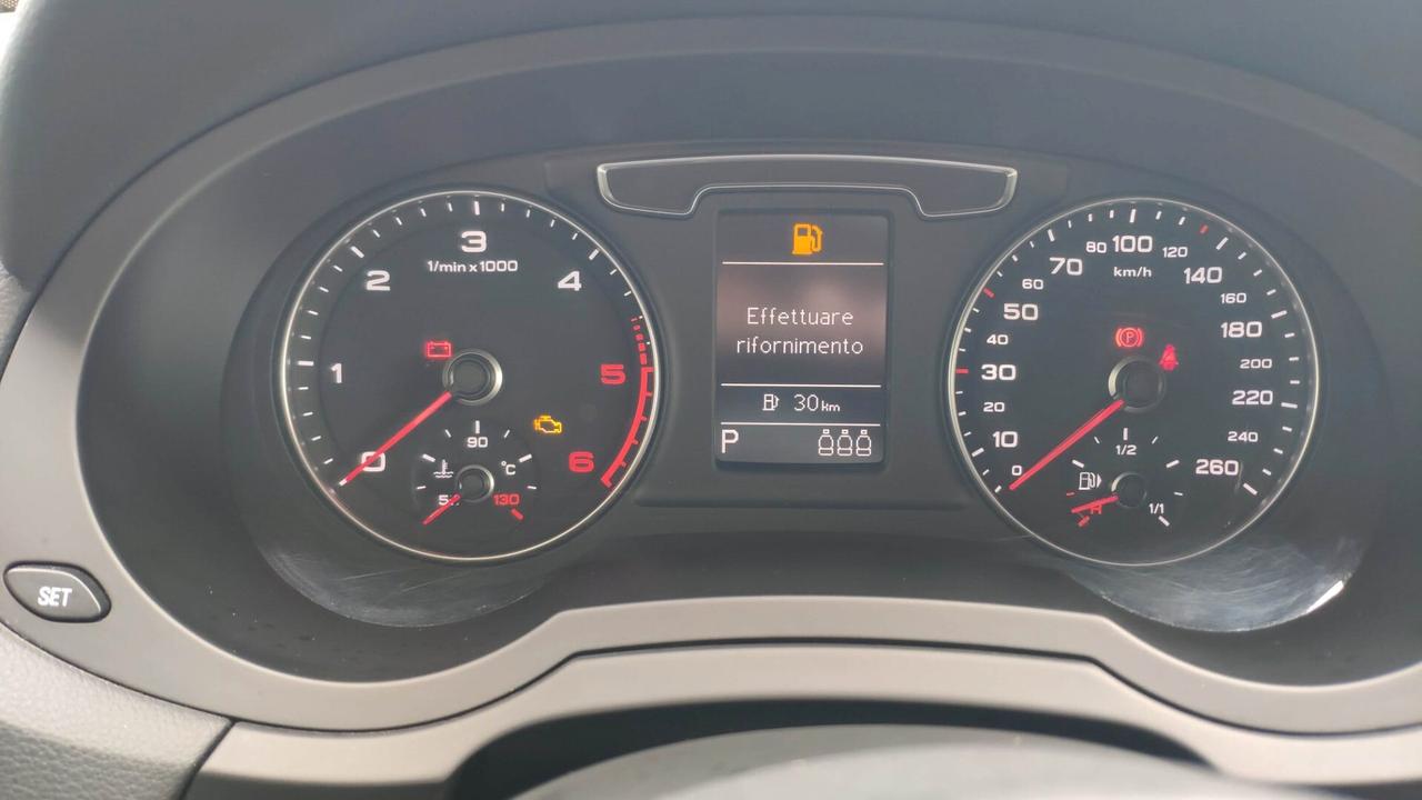 Audi Q3 2.0 TDI 150 CV Business 4WD