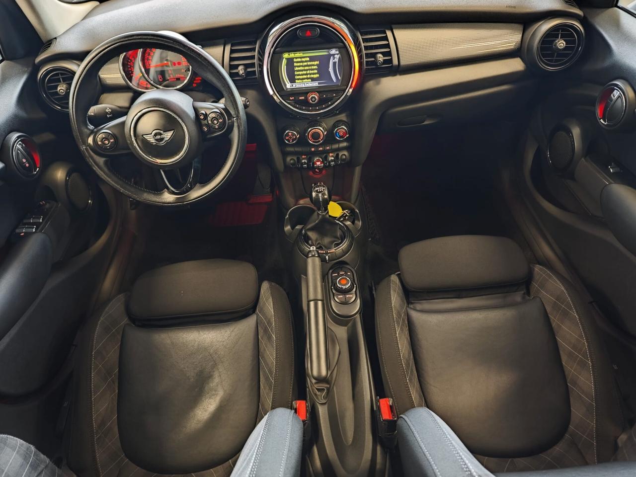 Mini 1.5 Cooper D Business XL