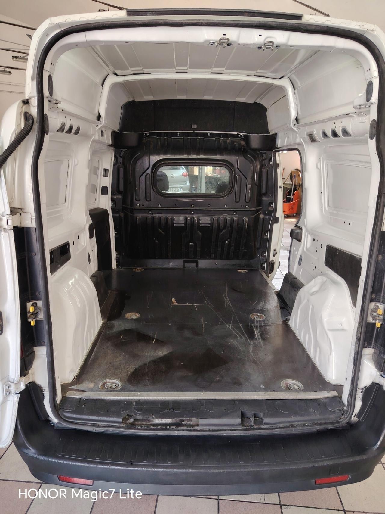 Fiat Doblo Doblò 2.0 MJT PL Combi Maxi XL N1 E5+