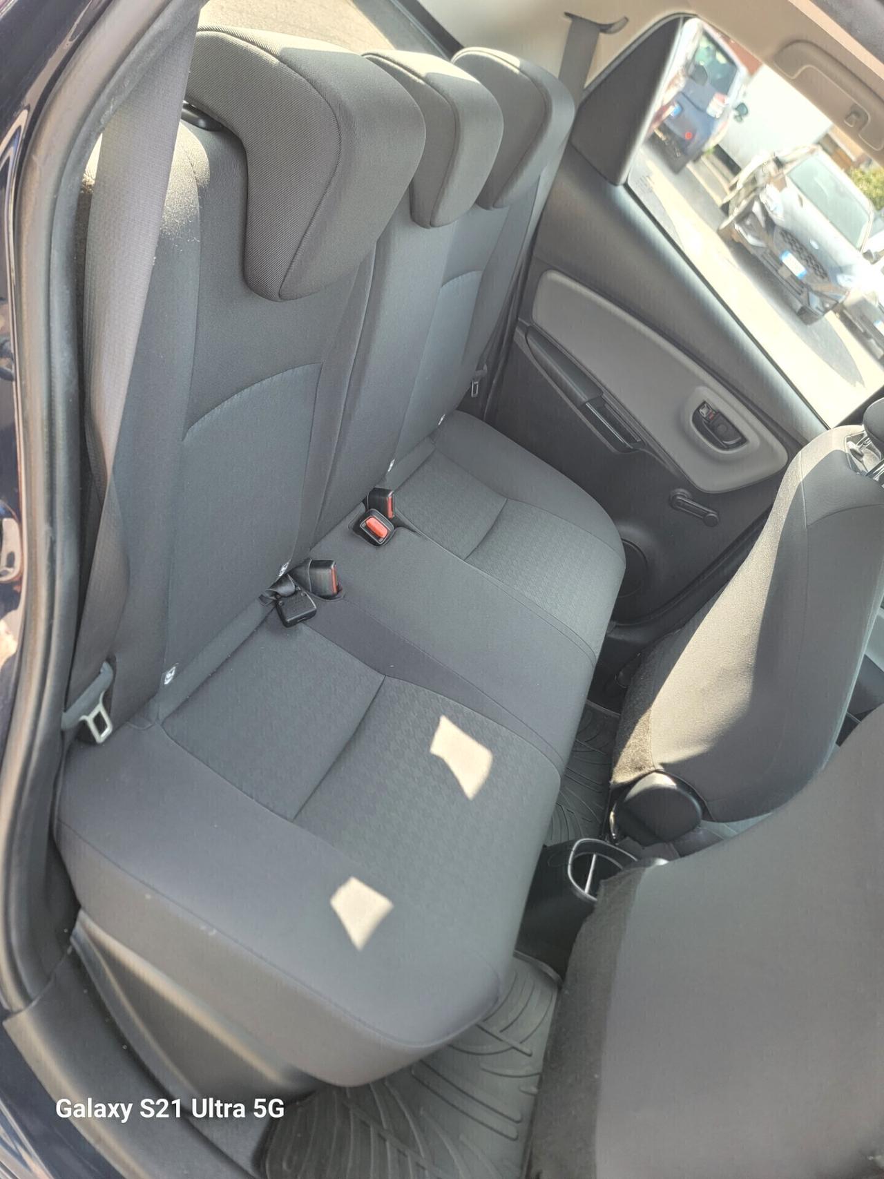 Toyota Yaris 1.5 Hybrid Active CARPLAY garanzia