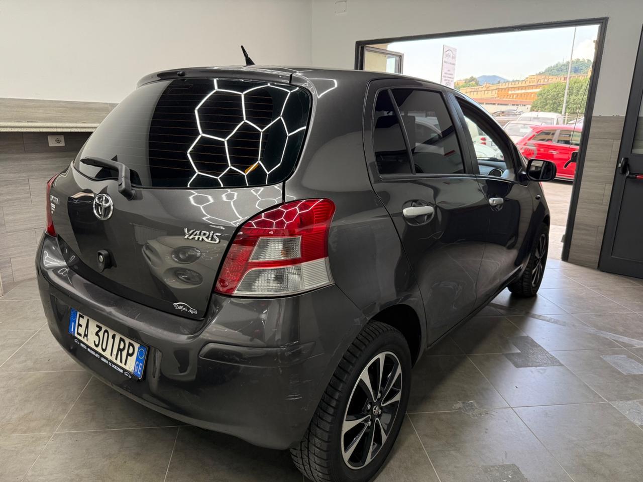 Toyota Yaris 1.4 D-4D DPF 5 porte Sol