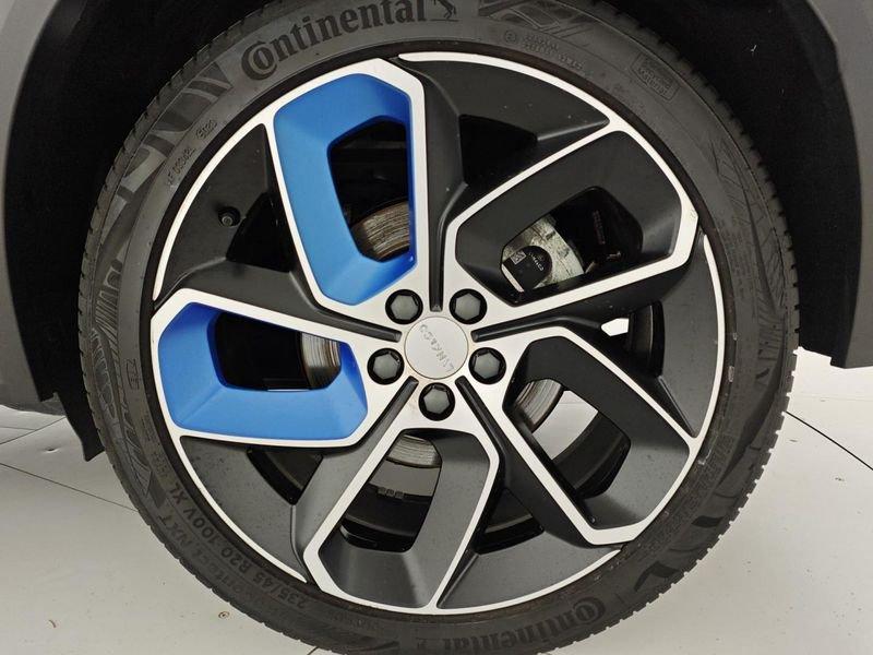 Lynk & Co 01 PHEV
