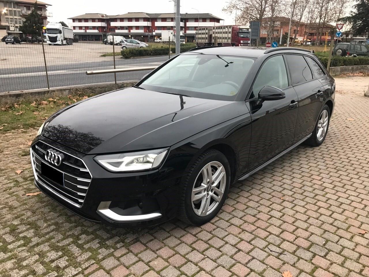 Audi A4 Avant 2.0 4.0 quattro TURBO DA REVISIONARE GRANDINATA