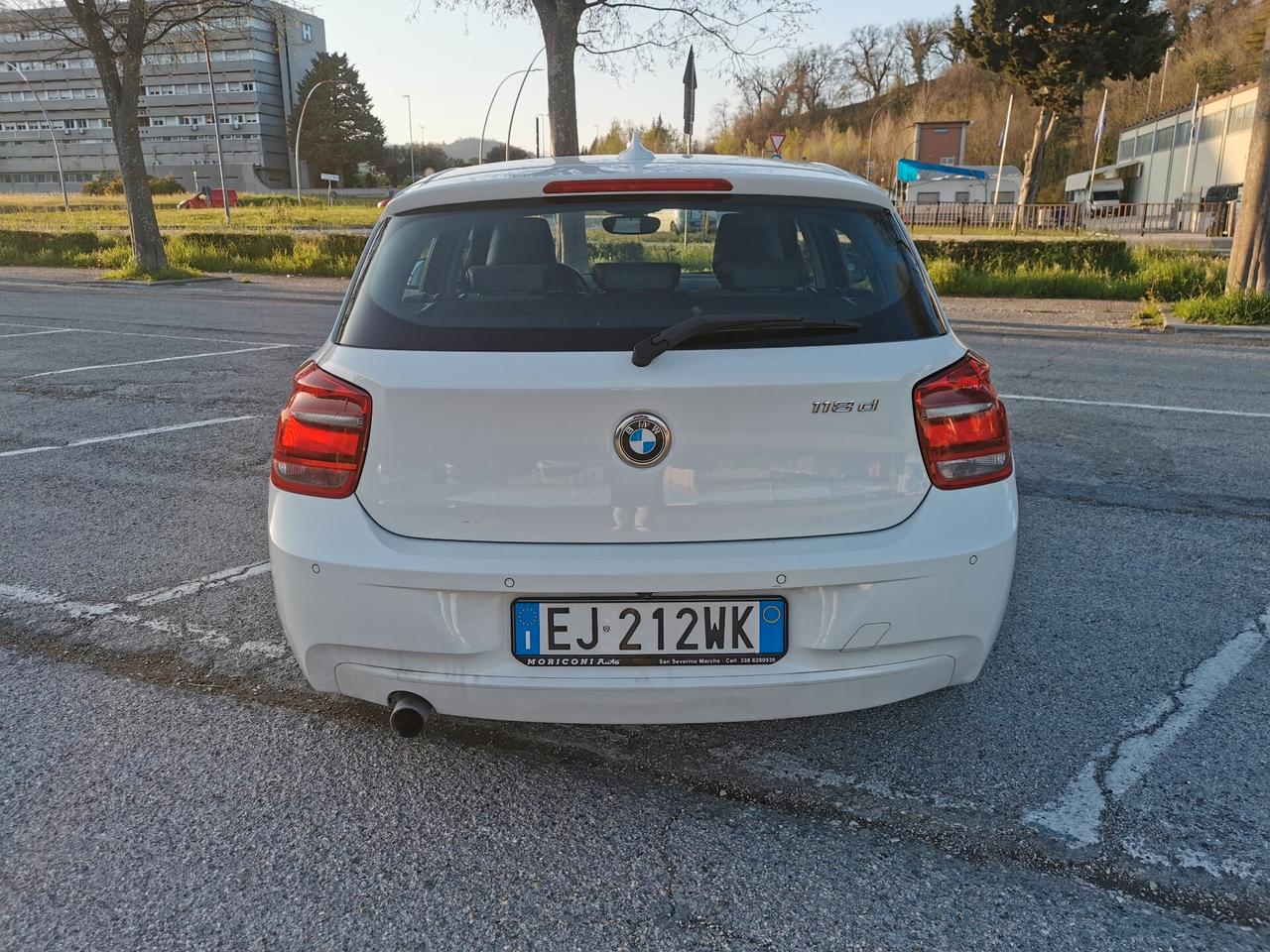 Bmw 118d 2.0 diesel OK PERMUTE
