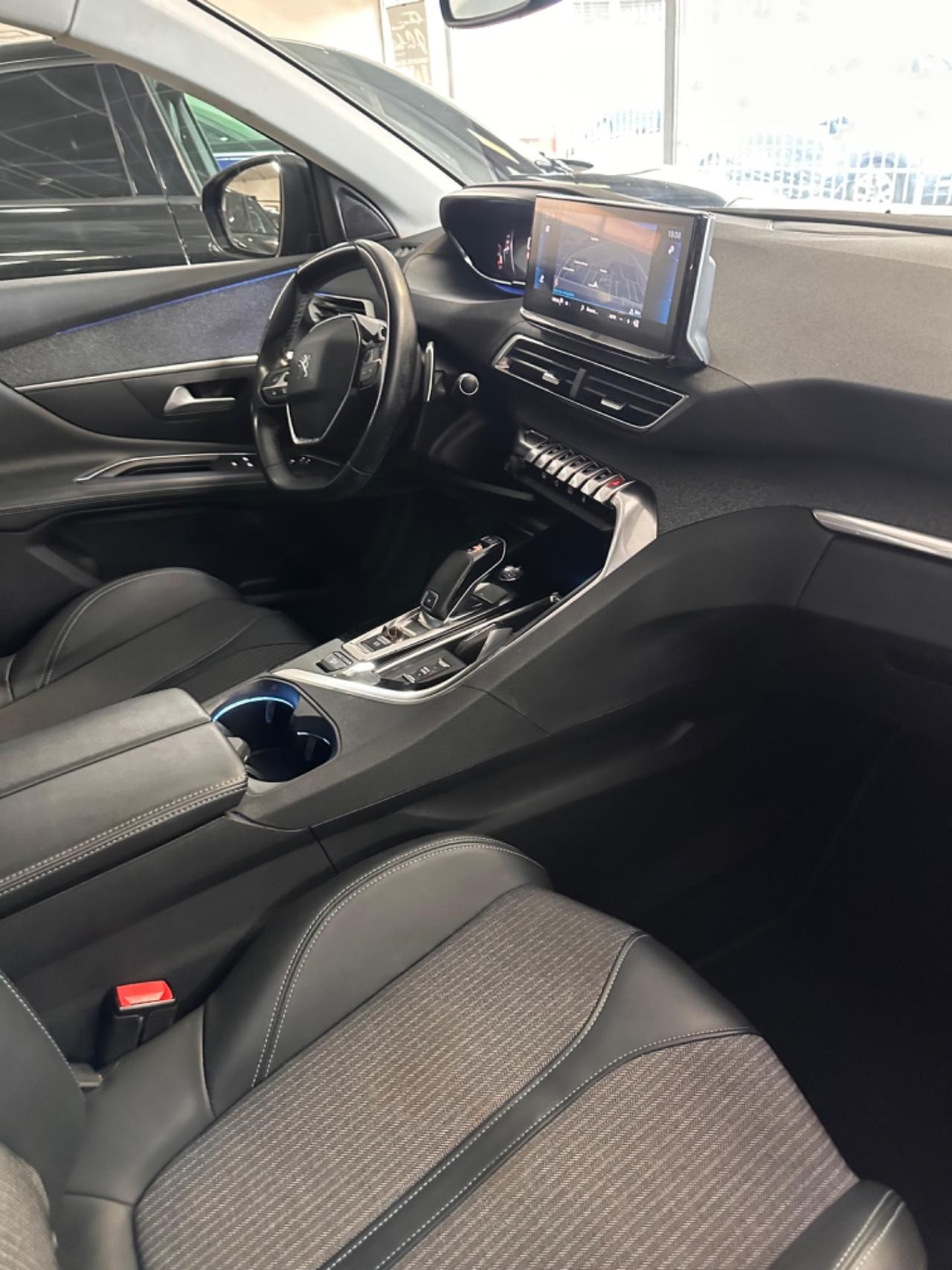 Peugeot 3008 BlueHDi 130 S&S Allure 2020