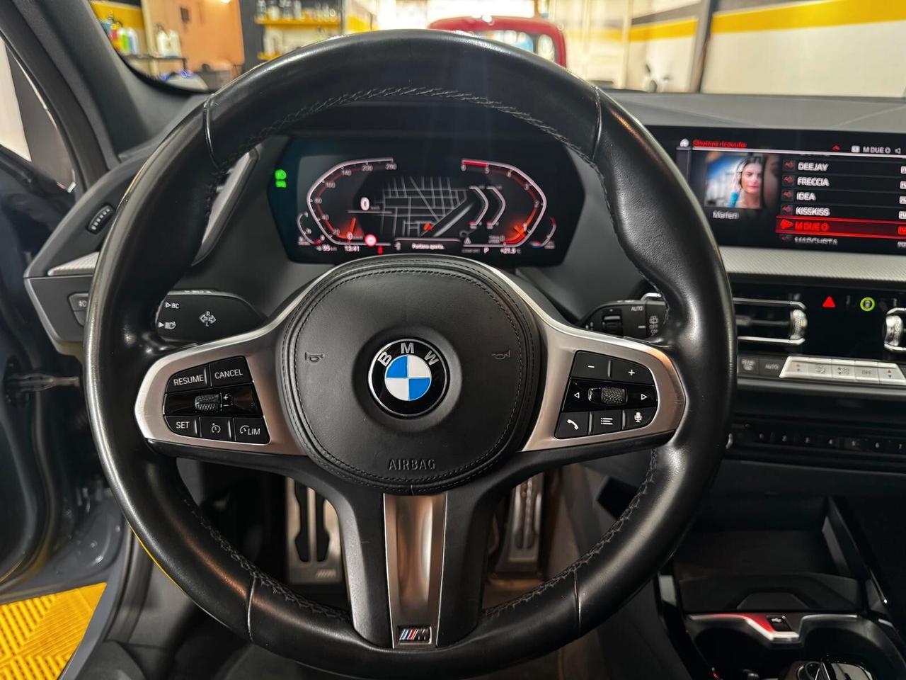 Bmw 118 118d 5p. Msport