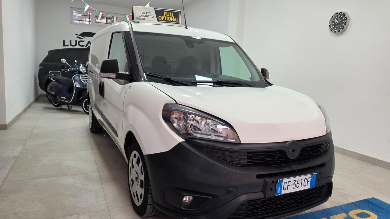 Fiat Doblò 1.6 MJT 105CV S&S PL-TA Cargo Maxi XL Lounge