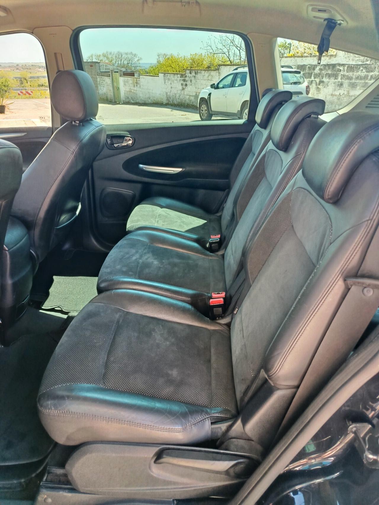 Ford S-Max 2.0 TDCi 140CV Titanium