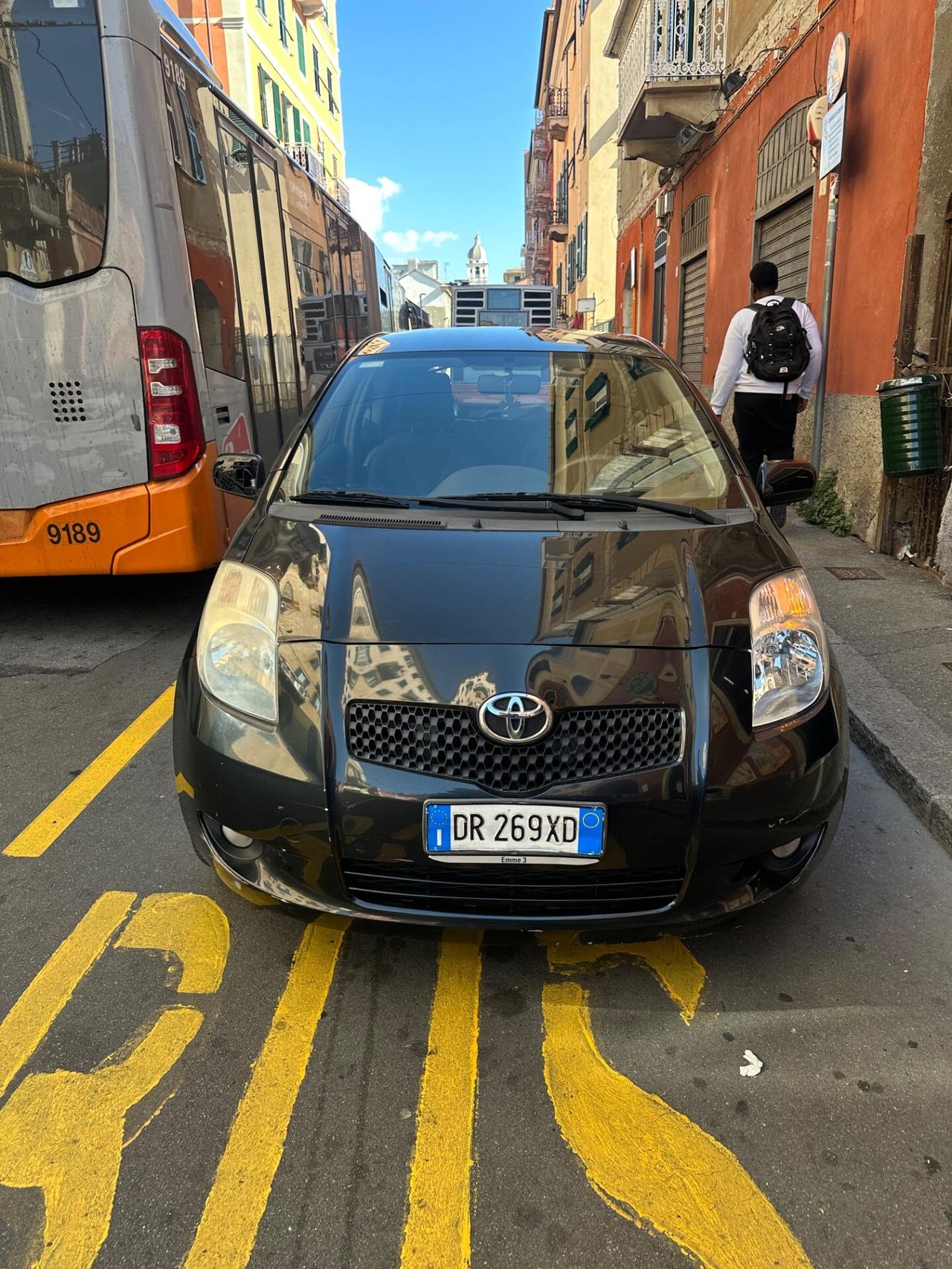 Toyota Yaris 1.0 3 porte Sol