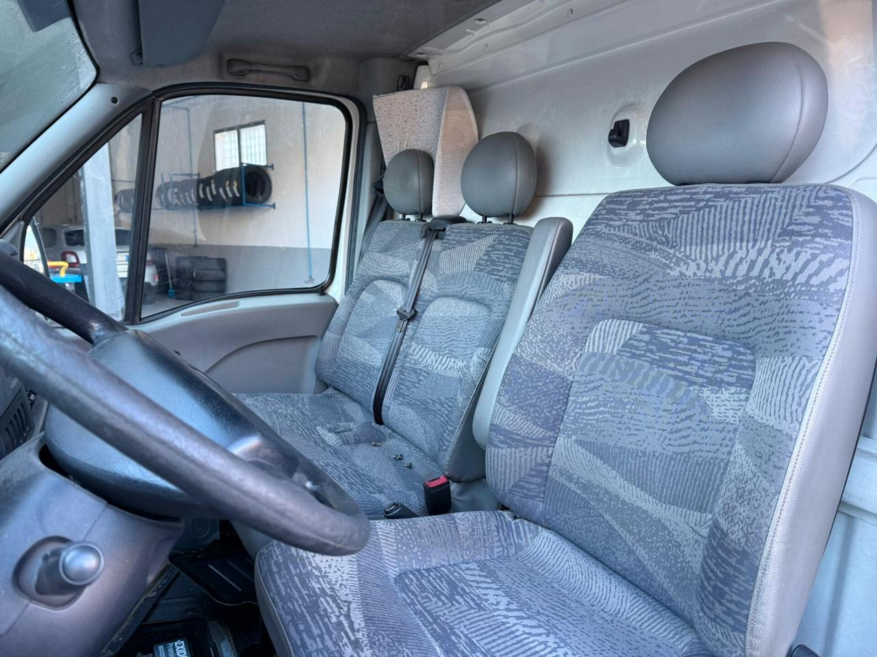 Renault Master T28/100 2.5 dCi PC-TN Furgone Generiq