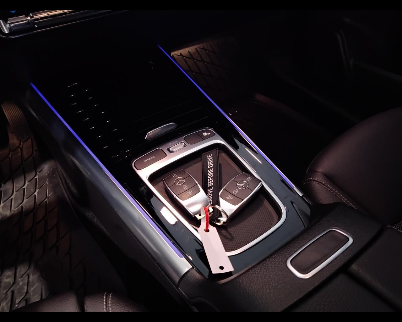 Mercedes-Benz GLA-H247 2023 - GLA 250 e phev Progressive Advanced Plus aut