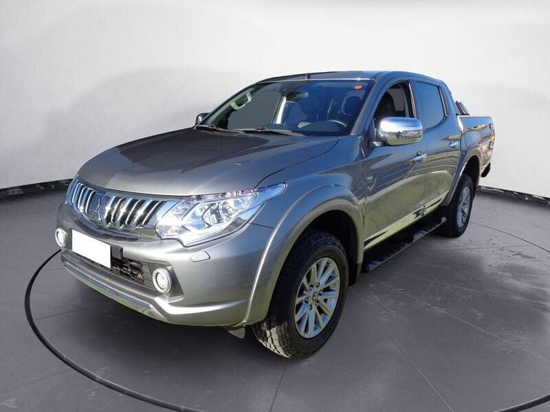 Mitsubishi L200 2.4 DI-D/154CV Double Cab Intense + IVA