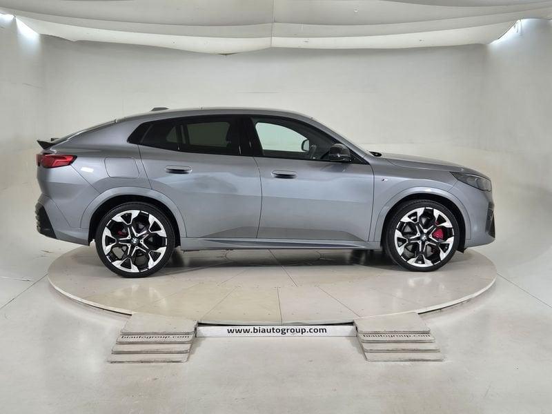 BMW X2 U10 sdrive 18d MSport Pro auto