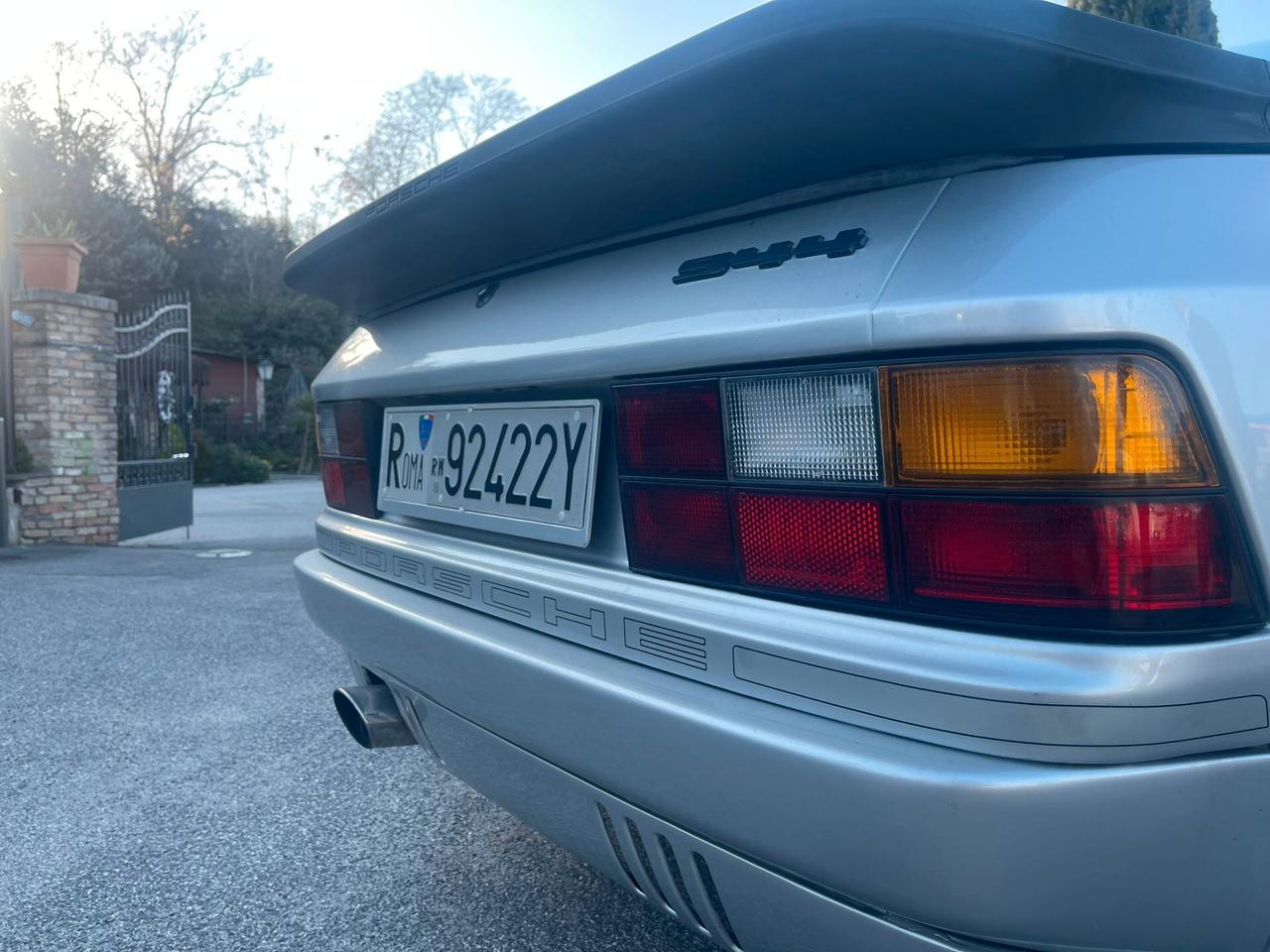 Porsche 944 2.5