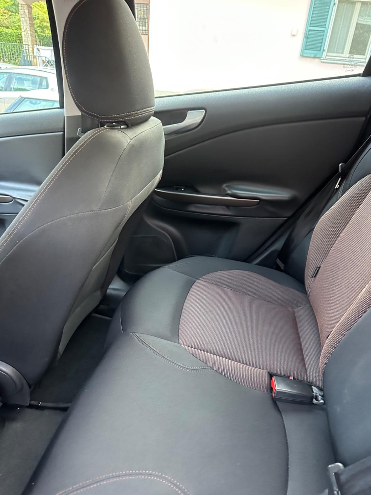 Alfa Romeo GIULIETTA 1.6 JTDm-2 105 CV KMCERT GARANZ UNICOPR