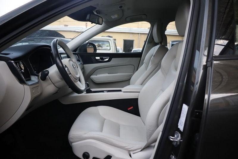 Volvo XC60 D4 AWD Geartronic Business Unicoproprietario