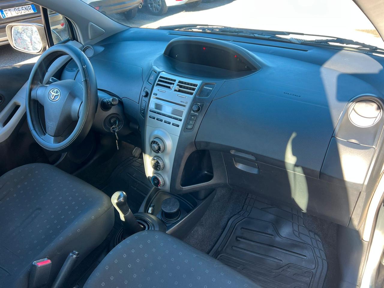 Toyota Yaris 1.4 D-4D 3 porte Sol