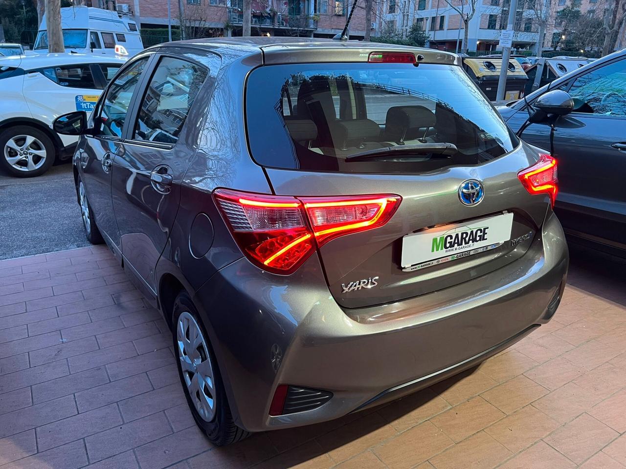 Toyota Yaris 1.5 Hybrid 5 porte Active