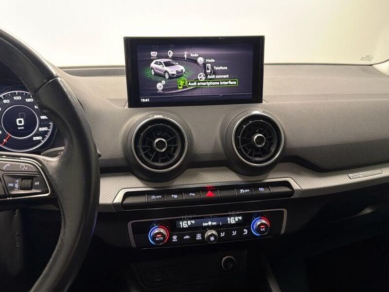 Audi Q2 Audi Admired 30 TFSI 81(110) kW(PS) 6-marce