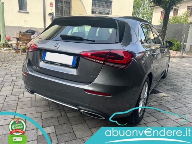 MERCEDES-BENZ A 180 d Automatic Business Extra