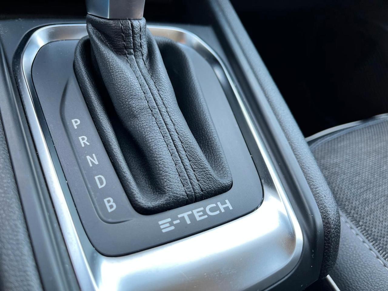 Renault Captur Full Hybrid E-Tech 145 CV Techno