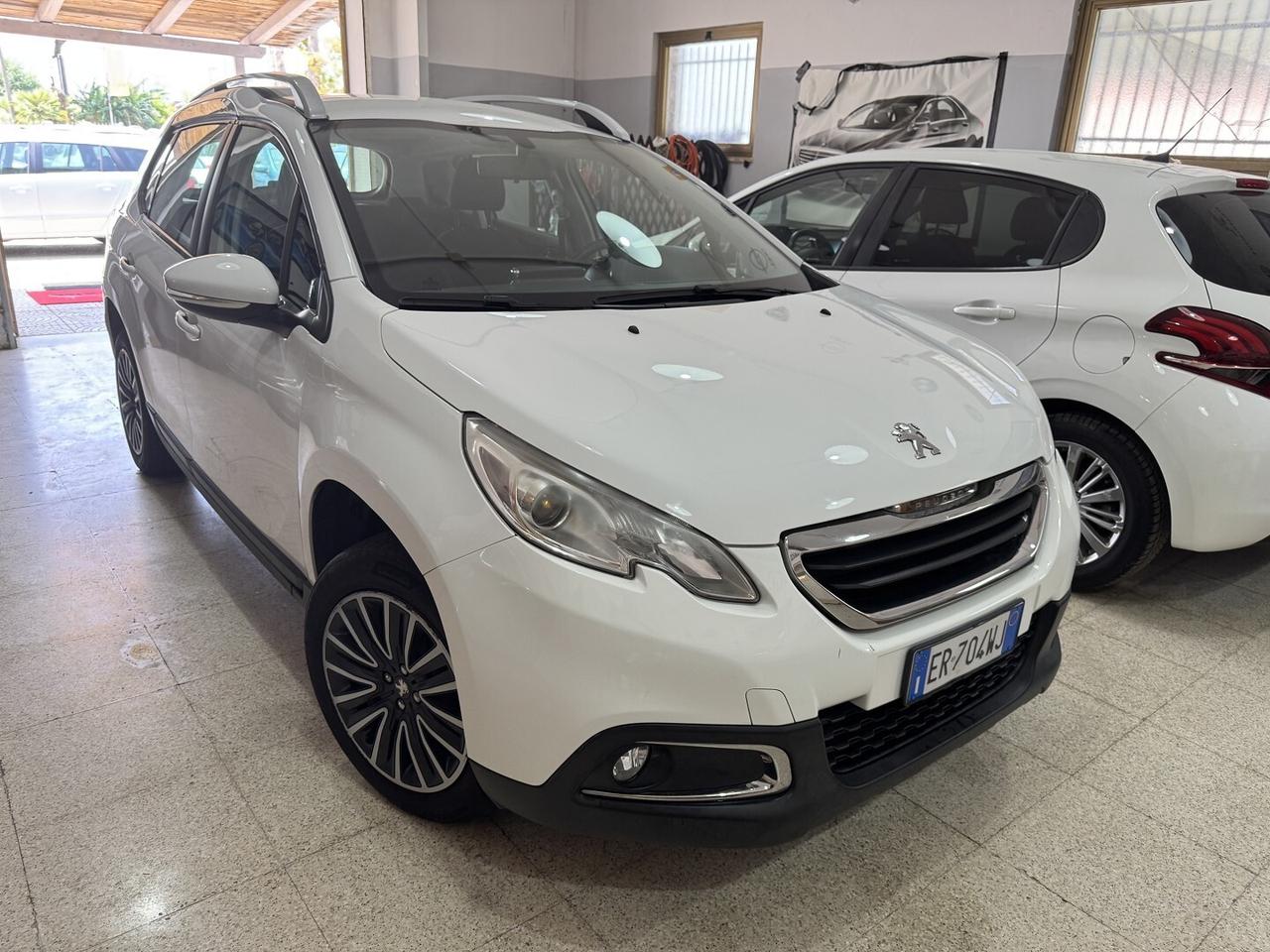 PEUGEOT 2008 1.2 cc. 82 cv. Navigatore