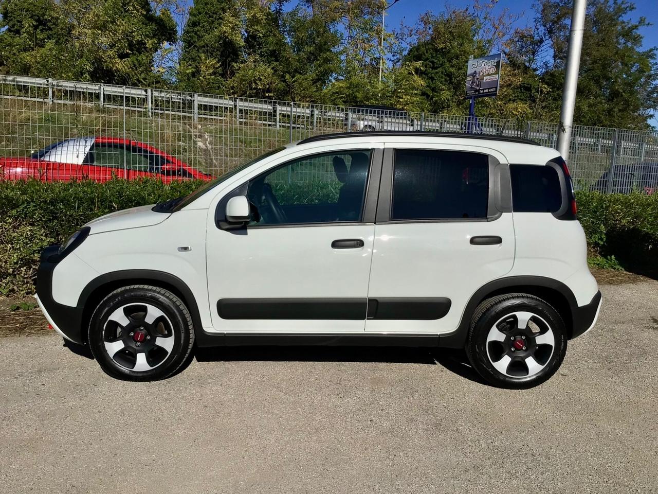 Fiat Panda Cross 1.0 FireFly 70 Cv Hybrid 5 Posti
