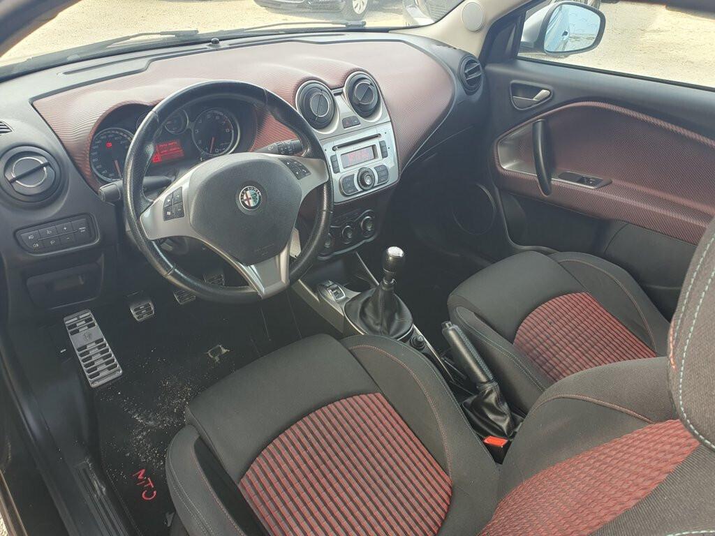 Alfa Romeo MiTo 1.4 T 155 CV Distinctive Sport Pack