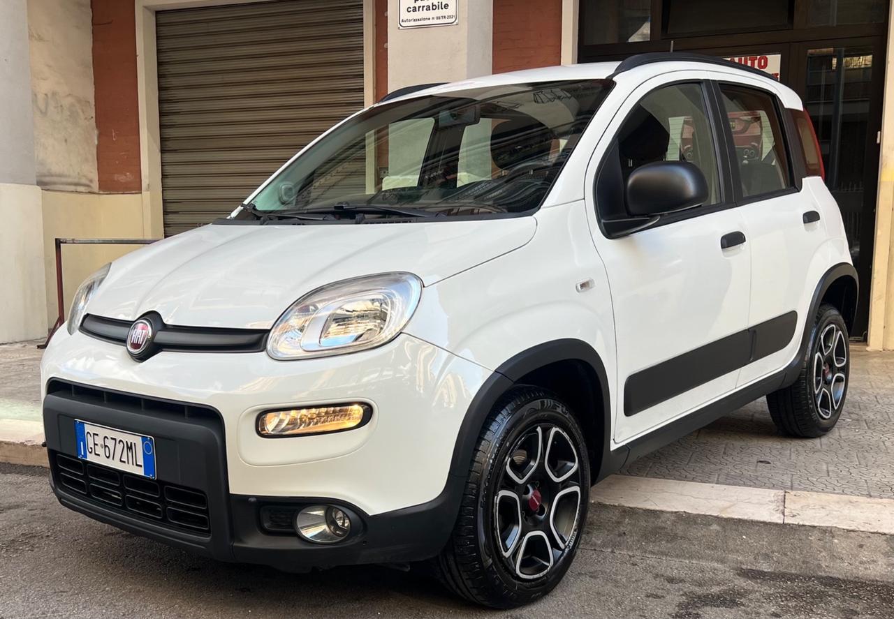 Fiat Panda 0.9 TwinAir Turbo Natural Power City Cross