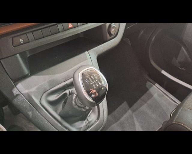 TOYOTA Proace Verso DISABILI 2.0d 140cv S&S L1 Executive 7p.ti-TRASPO