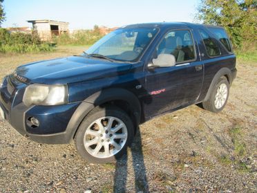 Land Rover Freelander 2.0 Td4 16V cat 3p Softback S € 4.500