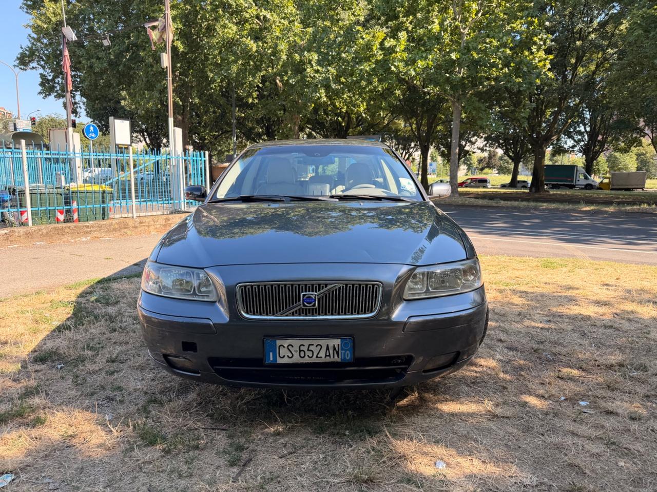 Volvo V70 2.4 D5 20V cat AWD Summum *AUTOMATICA*