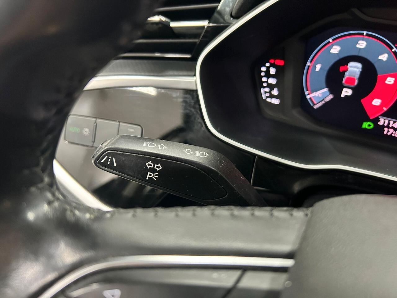 Audi Q3 35 TDI S tronic 2020