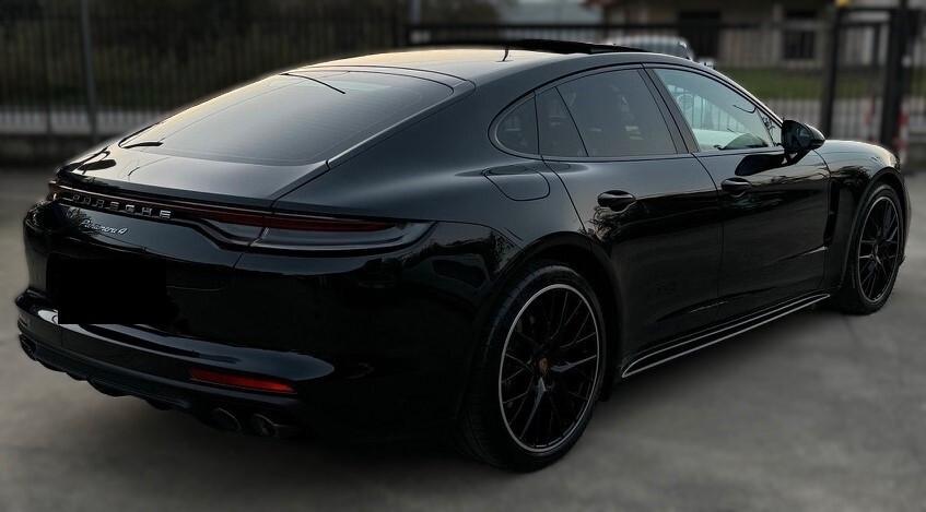 Porsche Panamera 2.9 4 Total Black