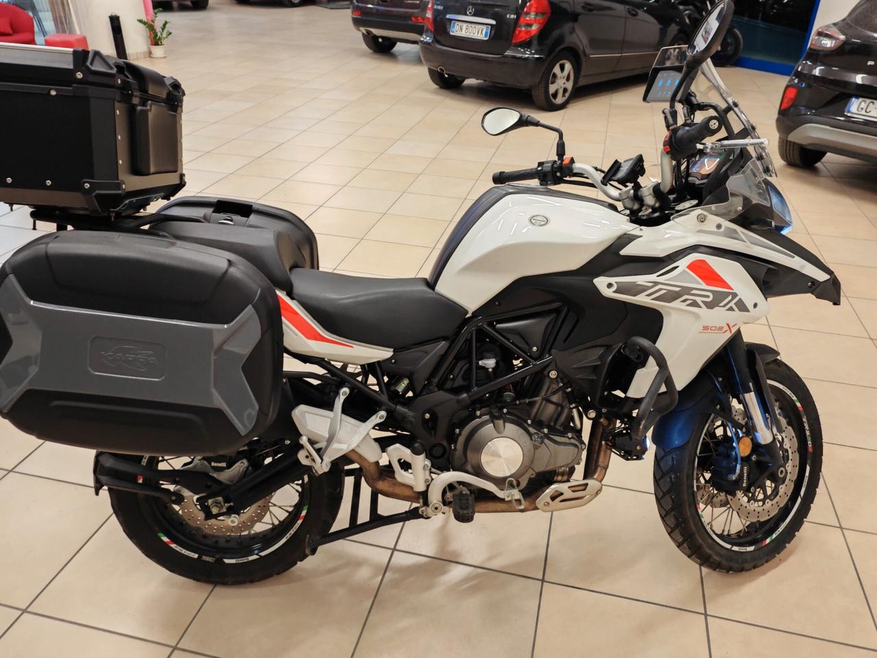 Benelli TRK 502 X 500CC
