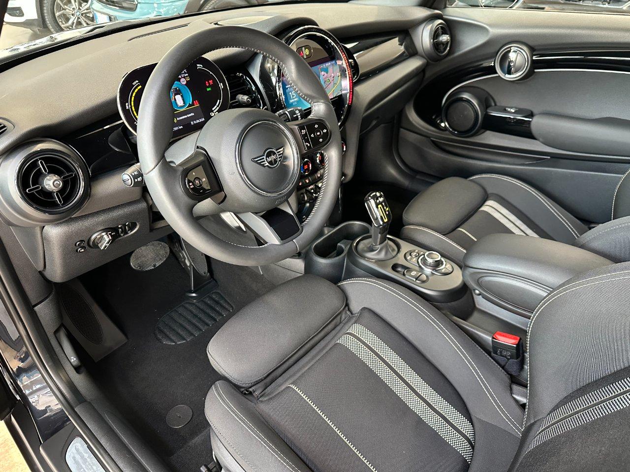 Mini 3 Porte Cooper SE Classic Full Electric Auto - LED-16"-Camera-Keyless-Carplay-IVA