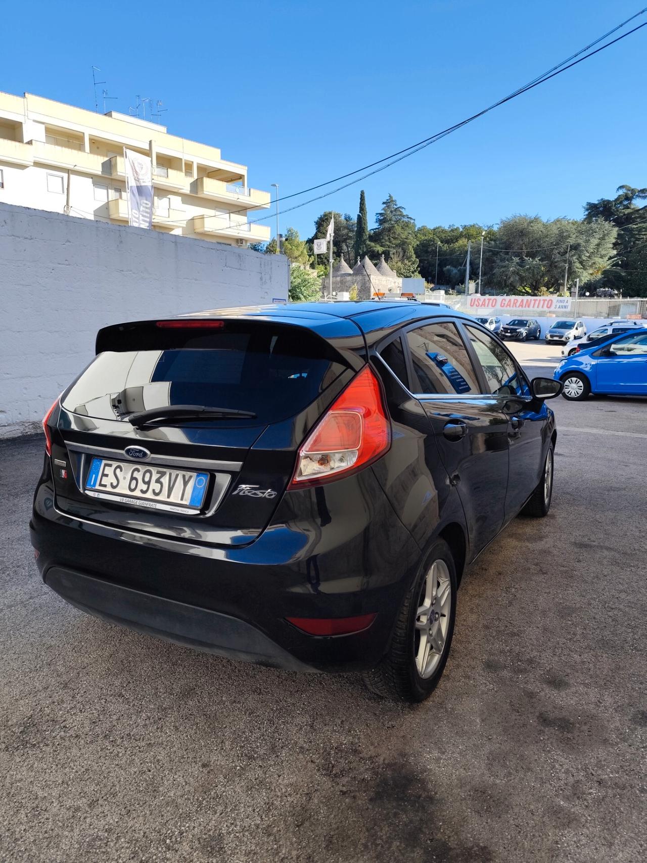 Ford Fiesta 1.5 TDCi 75CV 5 porte Titanium