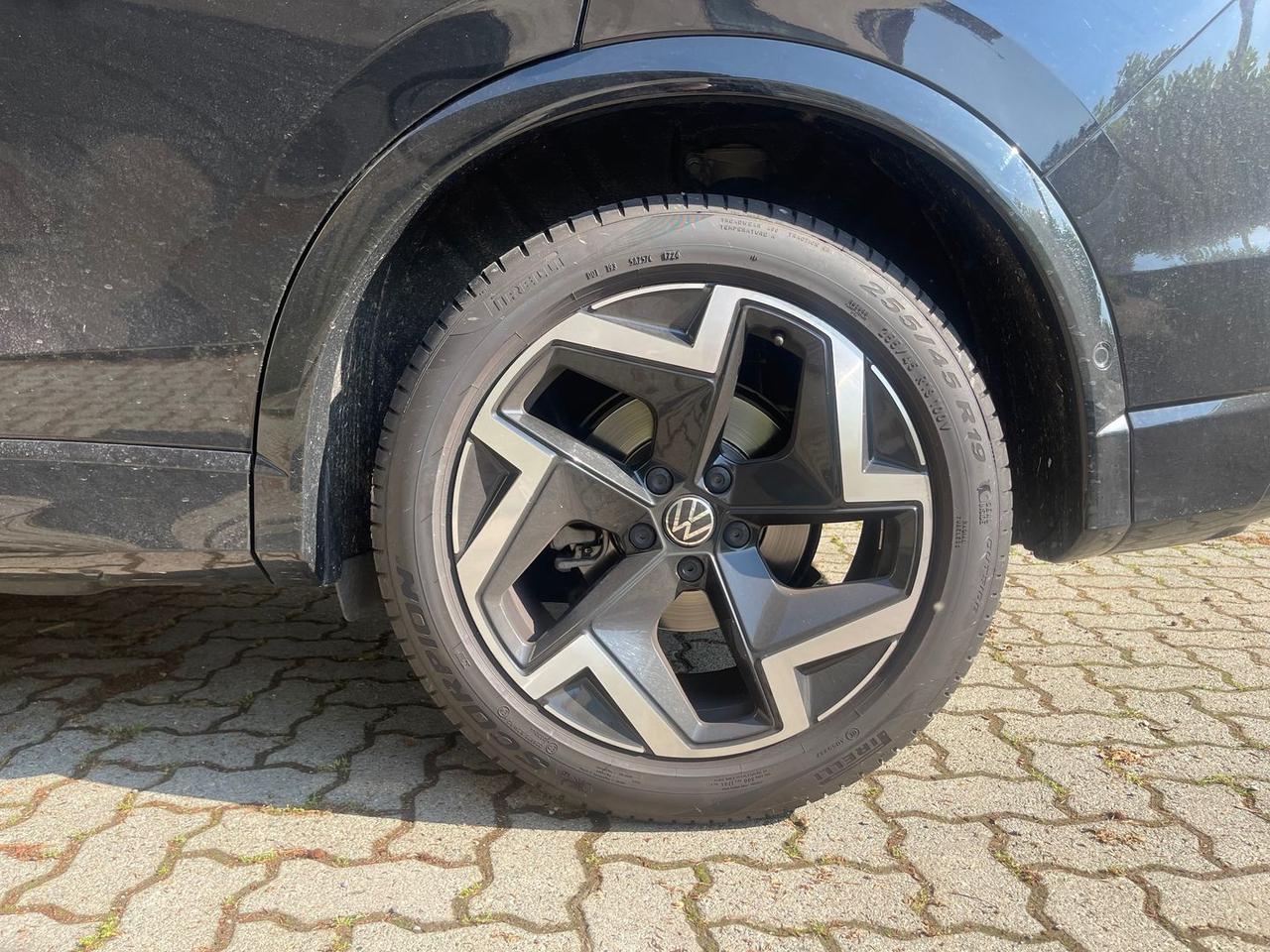 Volkswagen Tiguan R Line 2.0 TDI