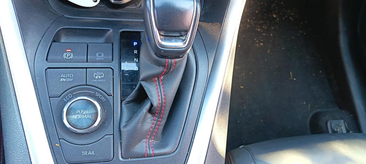 Suzuki Across 2.5 Plug-in Hybrid E-CVT 4WD Top