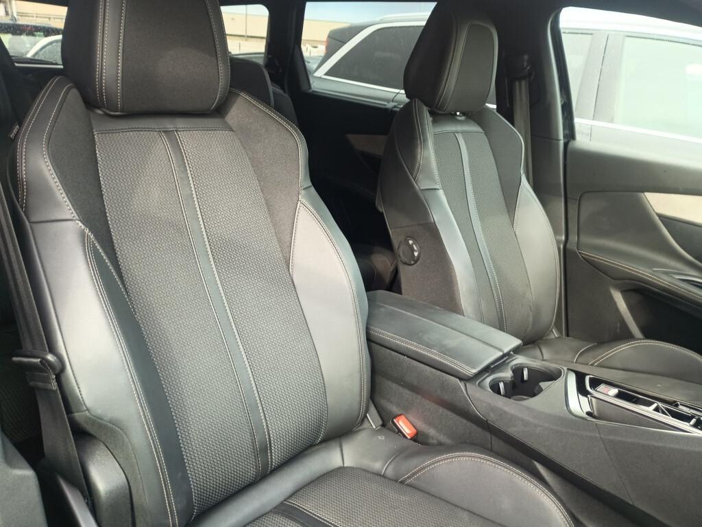 Peugeot 5008 1.5 BlueHDi 130cv EAT8 Active Pack