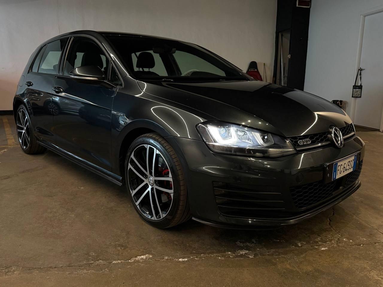 Volkswagen Golf GTD 2.0 TDI DSG 5p. BlueMotion Technology