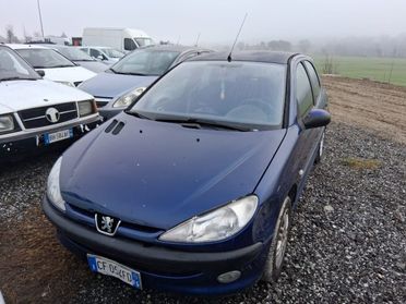 PEUGEOT 206 1.1 5p. XT OK NEOPATENTATI