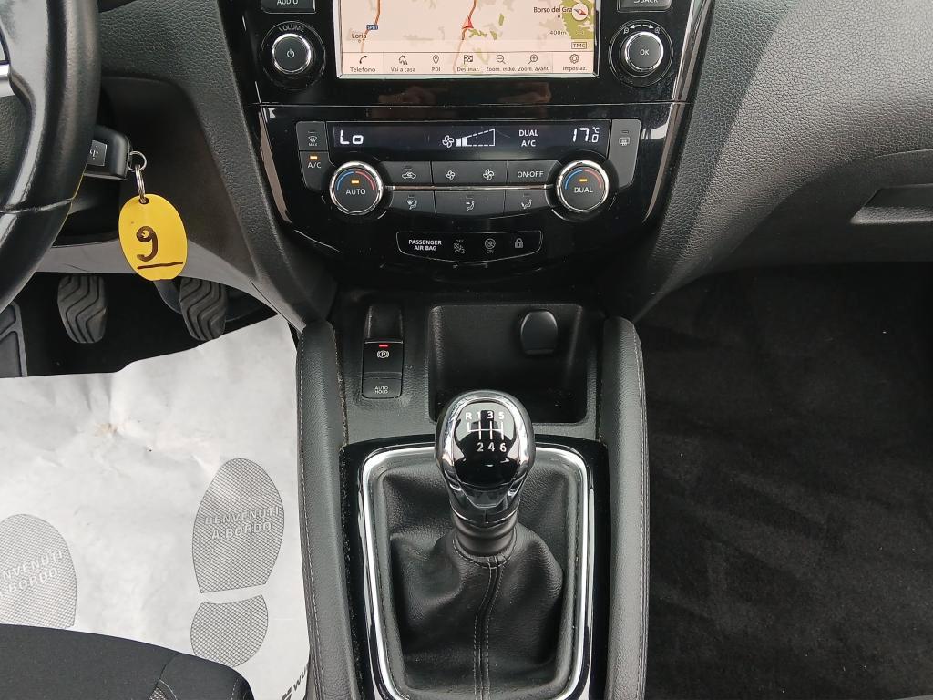 Nissan Qashqai 1.3 DIG-T 140 CV Business